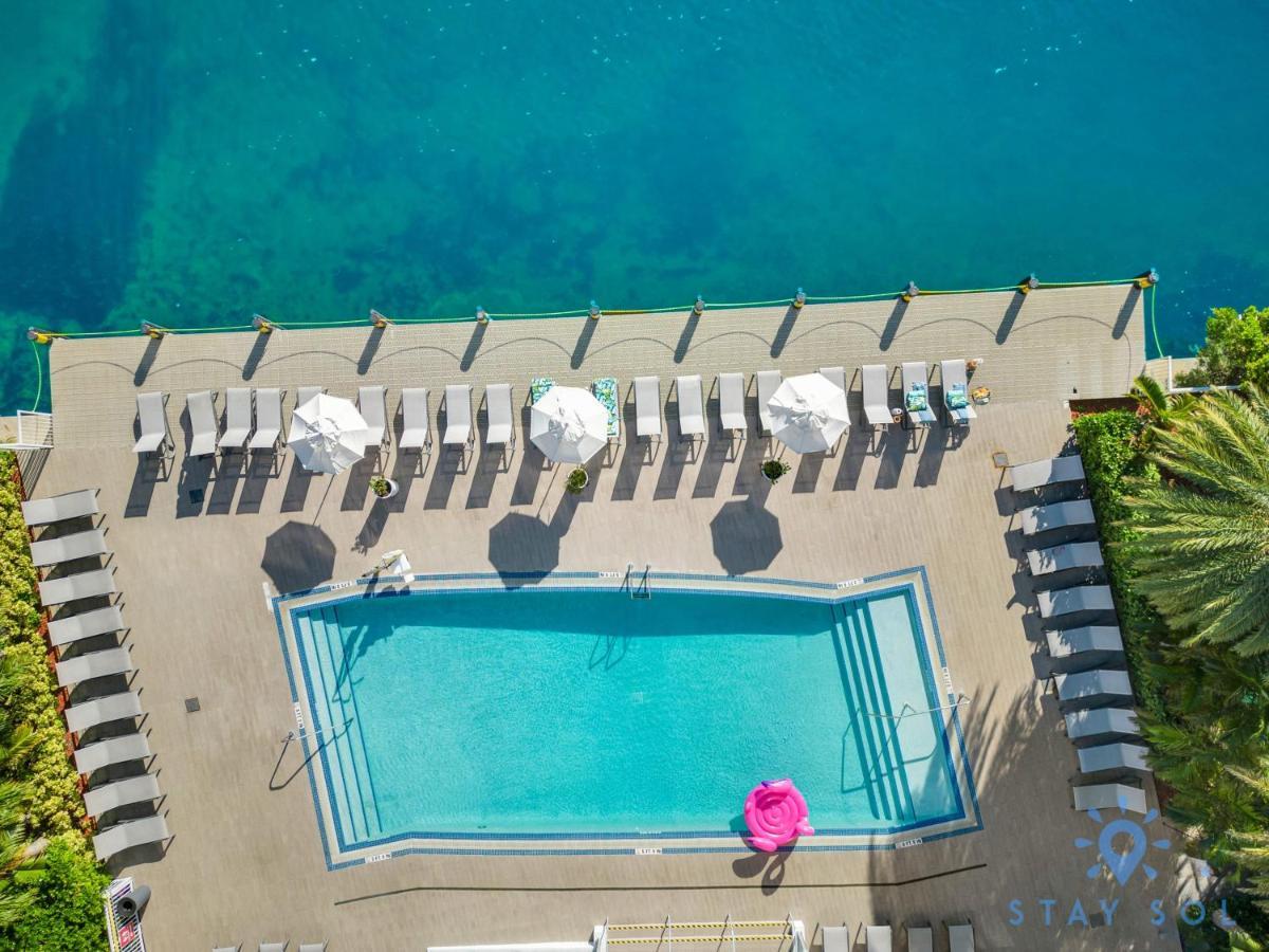 Upper Studio With Balcony,Pool And Gym, Near Beach Hallandale Beach Exteriér fotografie