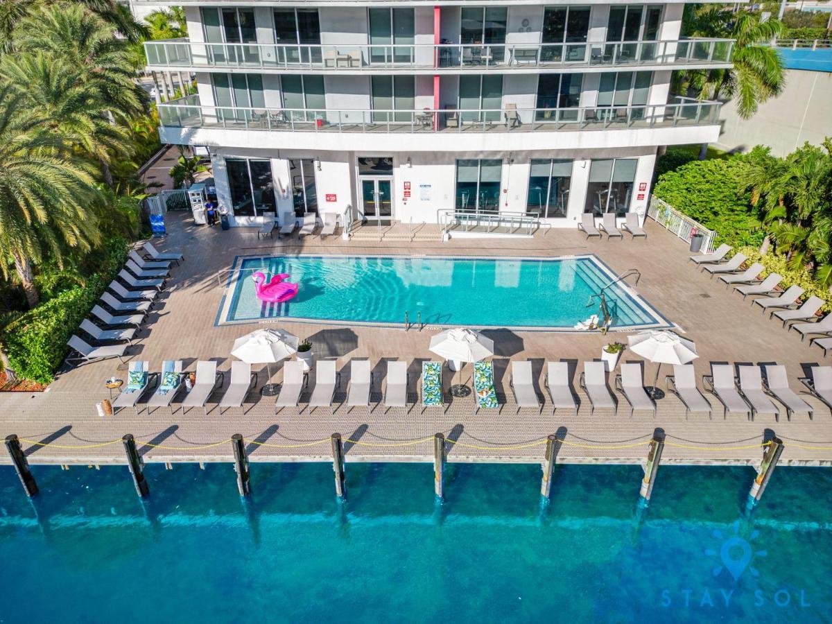 Upper Studio With Balcony,Pool And Gym, Near Beach Hallandale Beach Exteriér fotografie