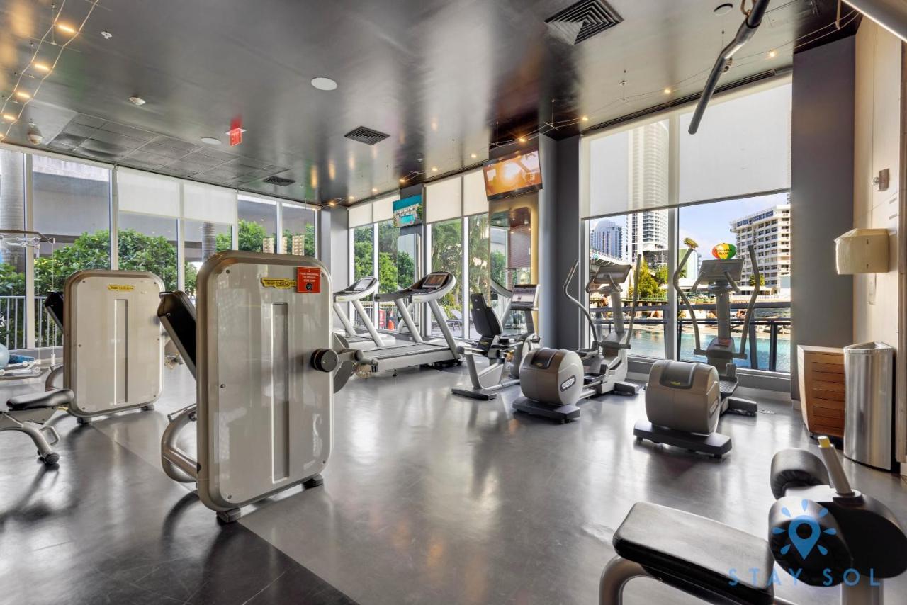 Upper Studio With Balcony,Pool And Gym, Near Beach Hallandale Beach Exteriér fotografie