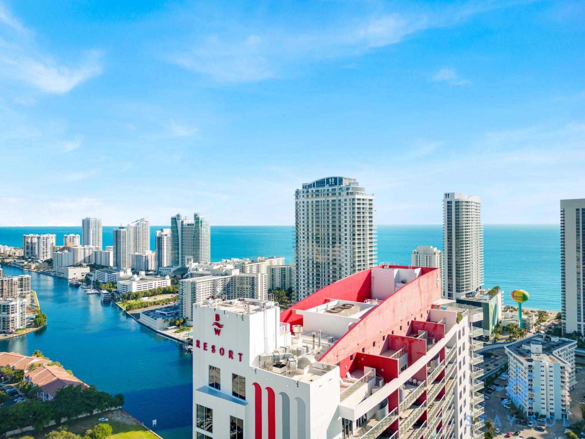 Upper Studio With Balcony,Pool And Gym, Near Beach Hallandale Beach Exteriér fotografie